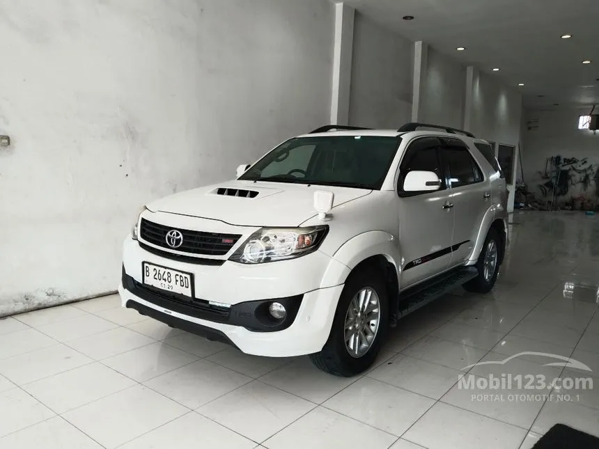 Jual Mobil Toyota Fortuner 2013 G TRD VNT 2.5 di DKI Jakarta Automatic SUV Putih Rp 245.000.000