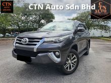 TOYOTA FORTUNER 2.7 SRZ (A)FULL SERVICE RECORD TOYOTA,UNDER WARRANTY TOYOTA,POWERBOOT,REVERSE CAMERA,PADDLE SHIFT,PUSH START,FULL LEATHER SEAT