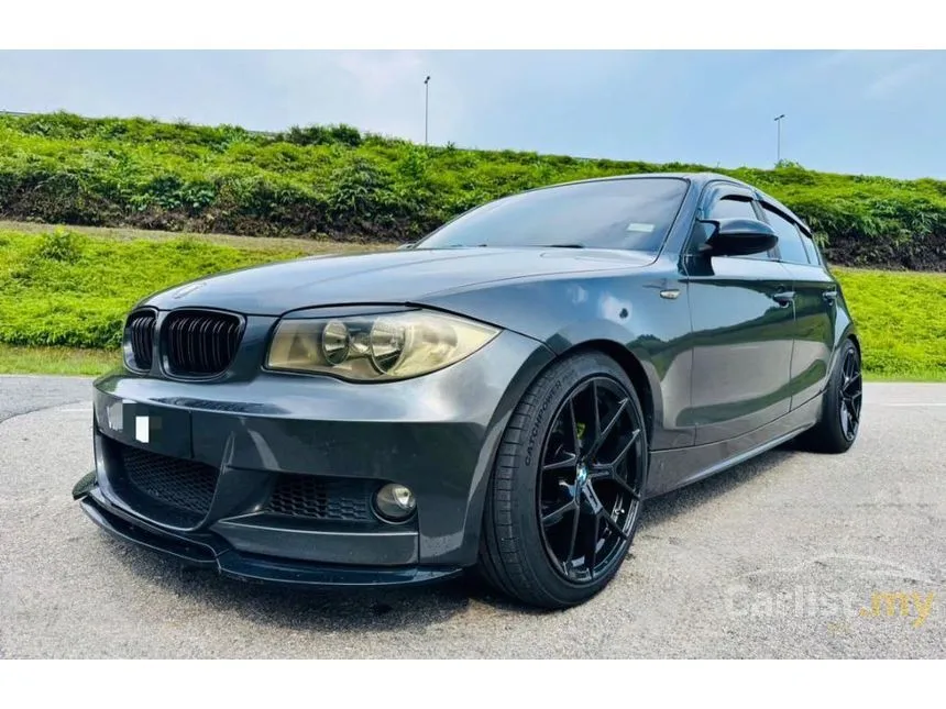 2005 BMW 120i Hatchback