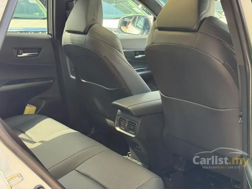 2025 Toyota Harrier Z Hybrid SUV