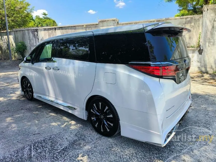 2024 Toyota Alphard Executive Lounge MPV