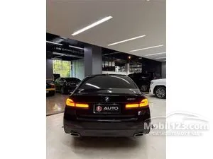 2021 BMW 520i 2.0 M Sport Sedan