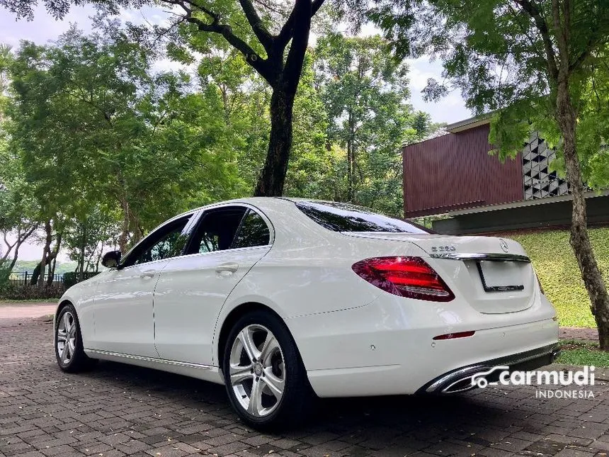 2017 Mercedes-Benz E250 Avantgarde Sedan