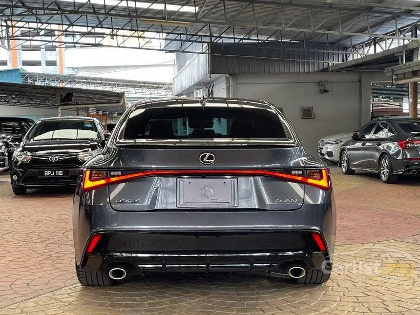 2022 Lexus IS 300 F Sport Sedan
