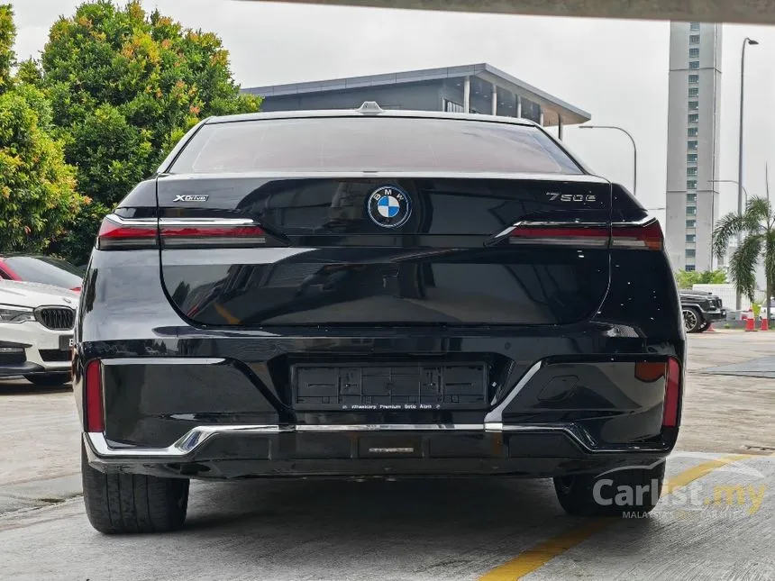 2023 BMW 750e xDrive M Sport Pure Excellence Sedan