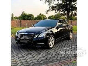 2011 Mercedes-Benz E300 3.0 Avantgarde AMG Sedan