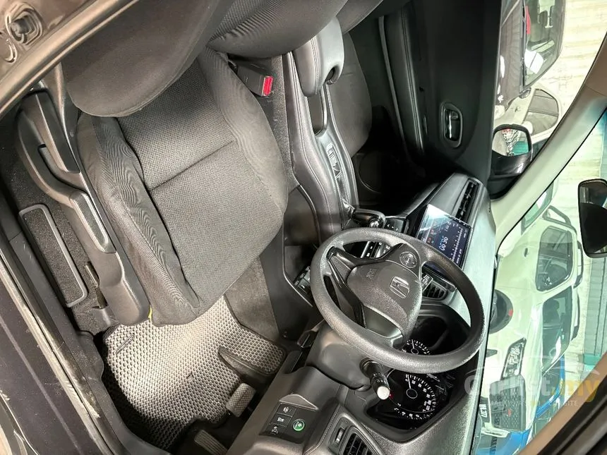 2016 Honda HR-V E SUV