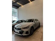 2025 BMW 520i 2.0 M Sport Sedan