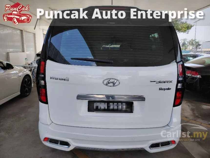 2018 Hyundai Grand Starex Royale MPV