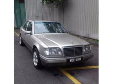 1995 Mercedes-Benz 280E 2.8 Sedan