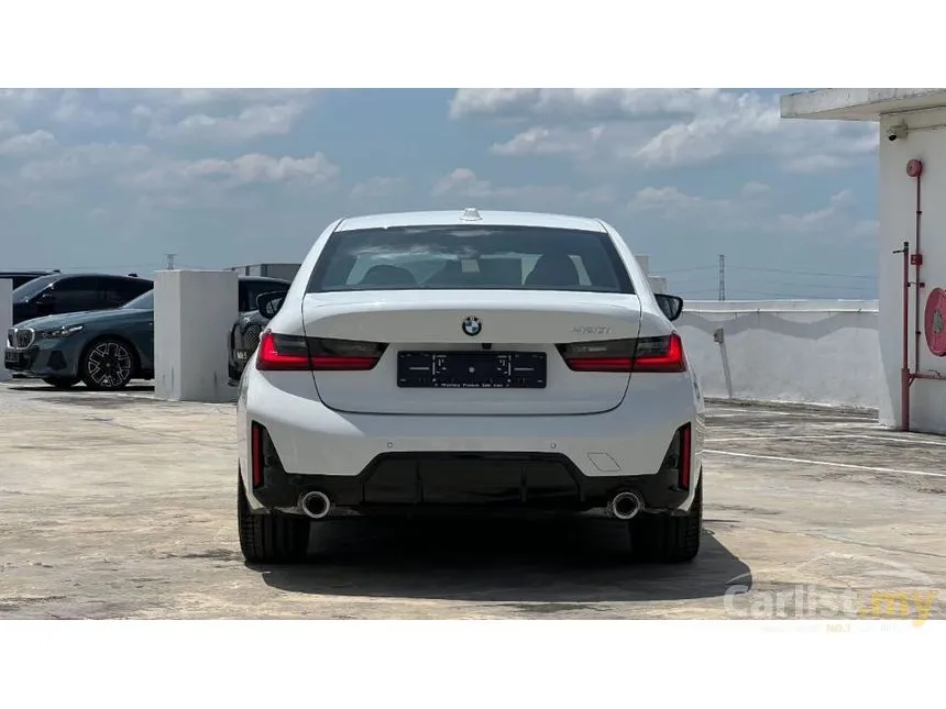 2025 BMW 320i Sport Sedan