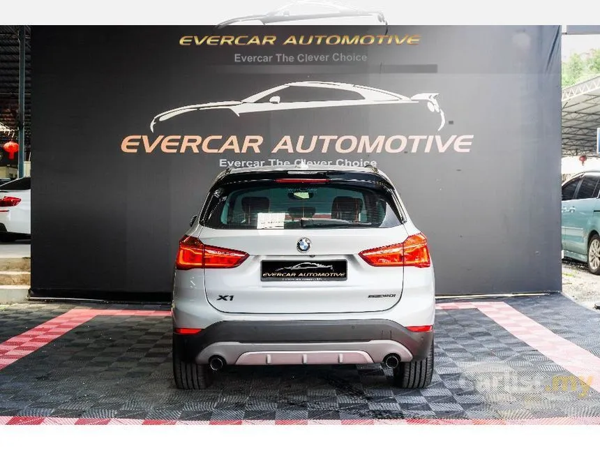 2020 BMW X1 sDrive20i M Sport SUV