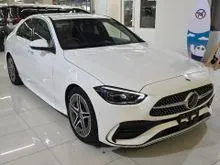 2022 Mercedes-Benz C200 1.5 AMG / UnReG / 7K KM / GRD 4.5 / Black Interior / Burmester Sound System / 4-CAM / HUD / Power Boot / 2 Memory Seat