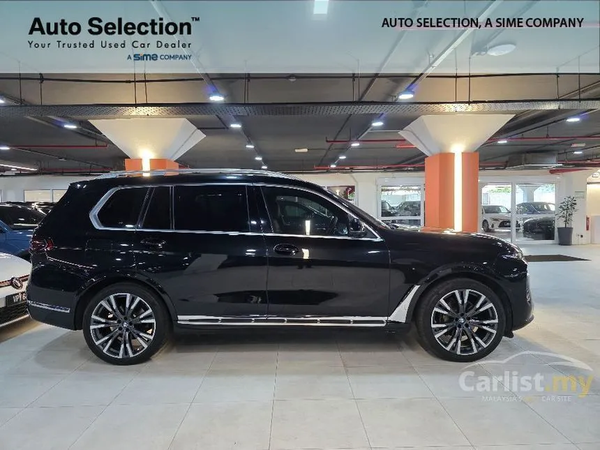 2023 BMW X7 xDrive40i Pure Excellence SUV
