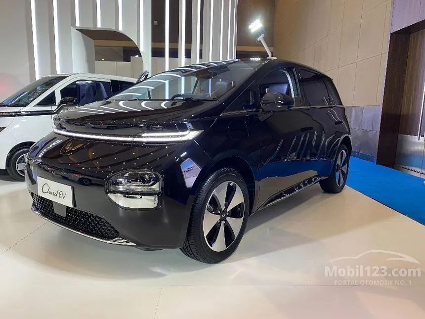 Jual Mobil Wuling Cloud EV 2024 EV di Jawa Barat Automatic Hatchback Hitam Rp 393.800.000
