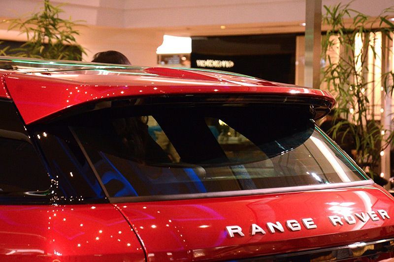 Galeri Foto New Range Rover Evoque 7