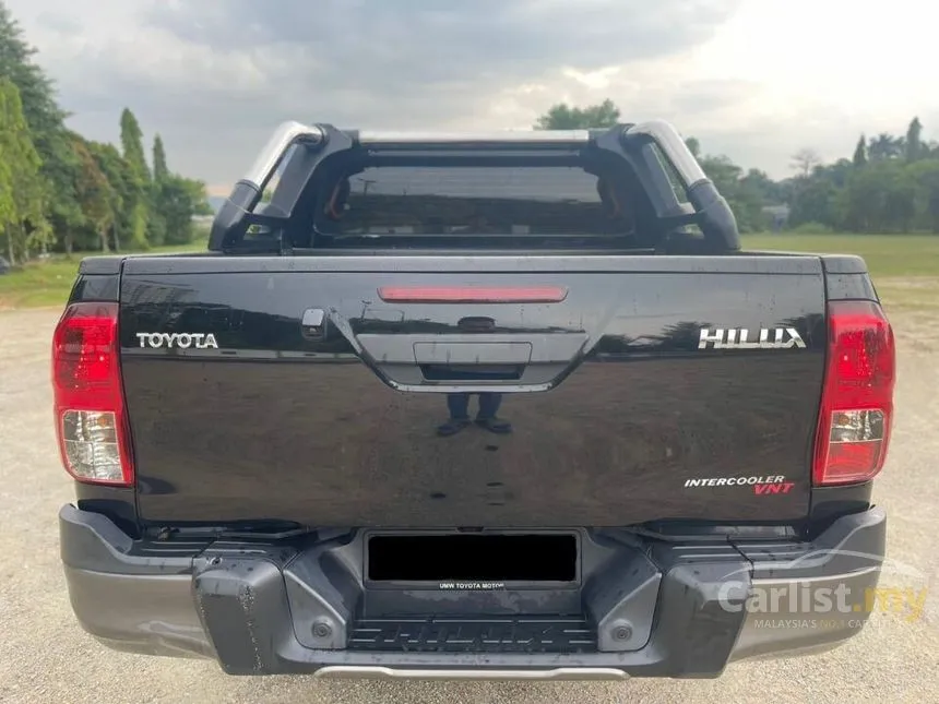 2020 Toyota Hilux Black Edition Dual Cab Pickup Truck