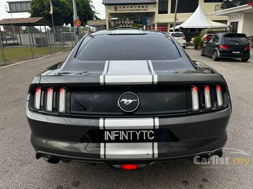 2017 Ford MUSTANG Coupe