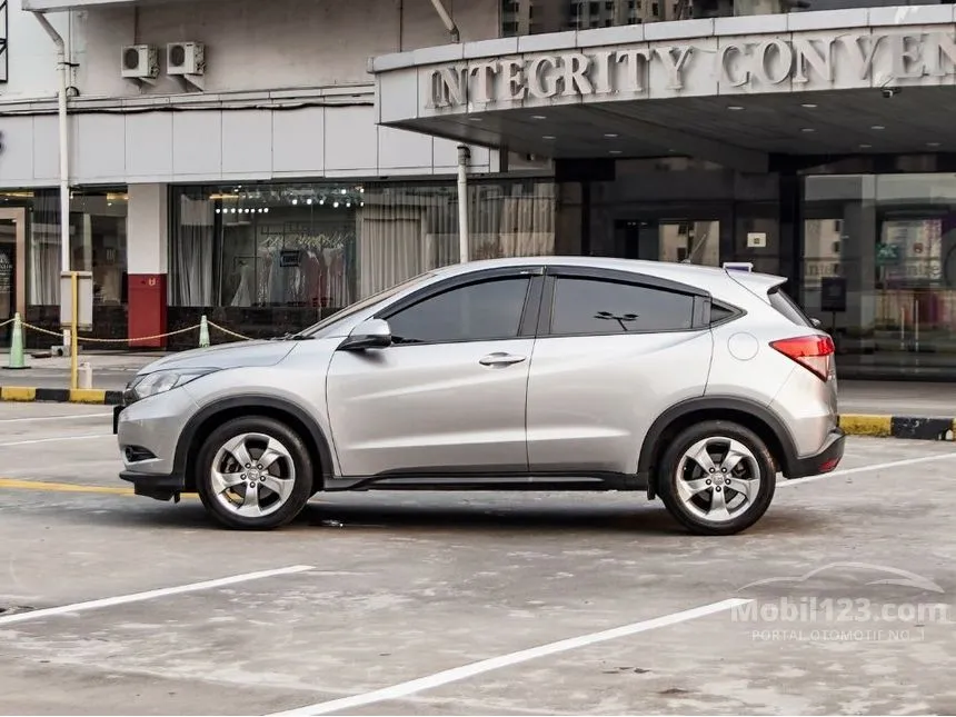 2017 Honda HR-V S SUV