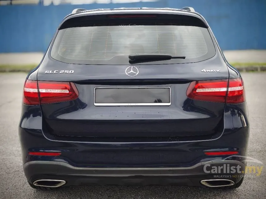 2019 Mercedes-Benz GLC250 4MATIC AMG Line SUV