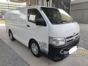 2011 Toyota Hiace 2.5 Panel Van Van