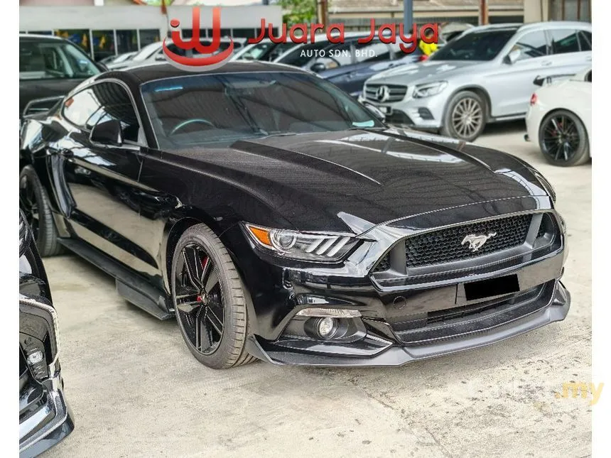 2018 Ford MUSTANG EcoBoost Coupe