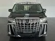 Recon CNY PROMO**2019 ALPHARD 2.5G SC , WITH SUNROOF , 3 EYES LED BLACK + 5 YEARS WARRANTY - Cars for sale