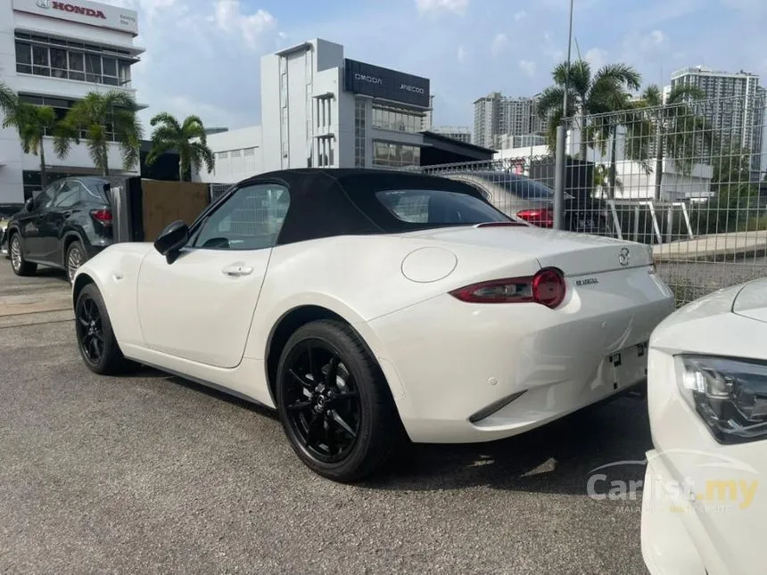 2021 Mazda Roadster S Convertible
