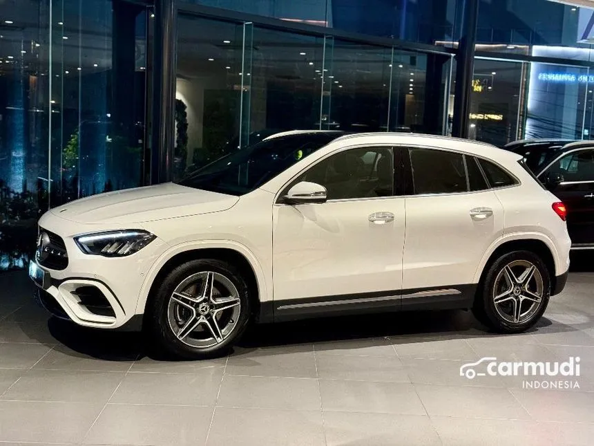 2024 Mercedes-Benz GLA200 AMG Line SUV