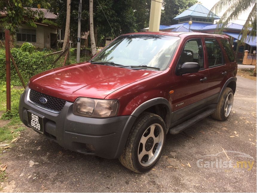 2003 Ford Escape XLT SUV