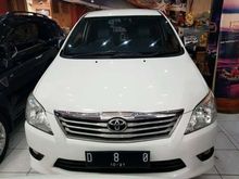 Innova G AT 2011 (D) Face Lift, Nopol pilihan, Istimewa