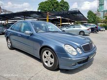 2005 Mercedes-Benz E240 2.6 Avantgarde , 2 X Leather Memory Seat, Local Spec