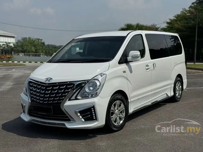 2018 Hyundai Grand Starex Royale MPV