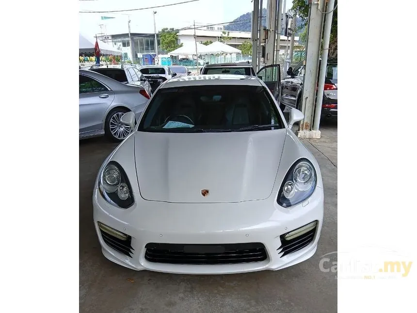 2011 Porsche Panamera Turbo S Hatchback