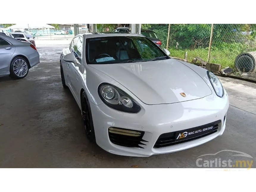 2011 Porsche Panamera Turbo S Hatchback