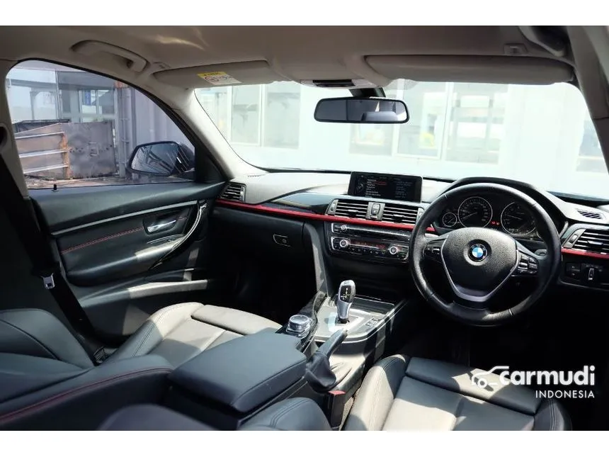 2015 BMW 320i Sport Sedan