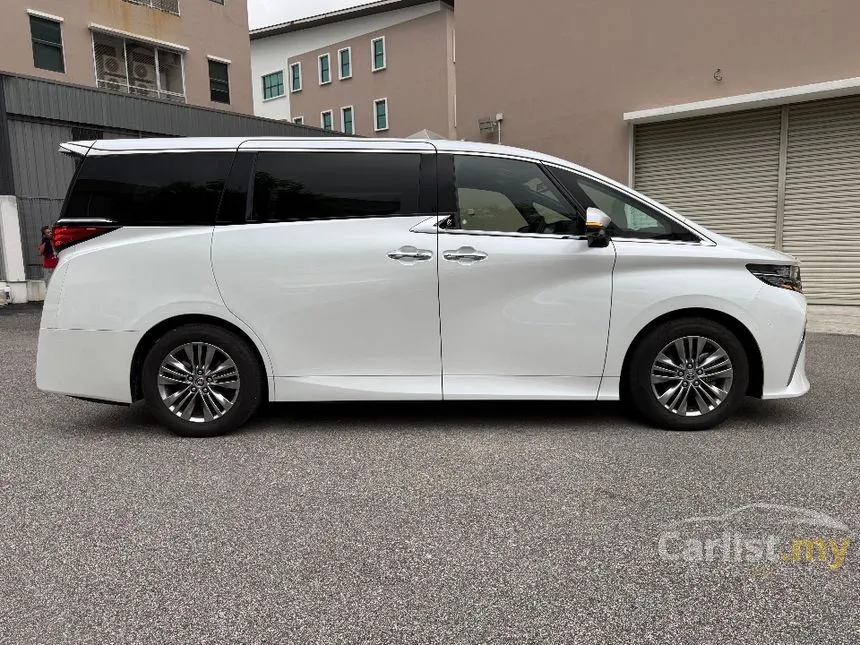 2023 Toyota Alphard Z MPV