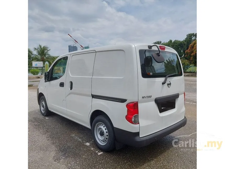 2014 Nissan NV200 Panel Van