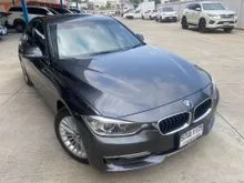2016 BMW 320i 2.0 F30 (ปี 11-16) Luxury Sedan