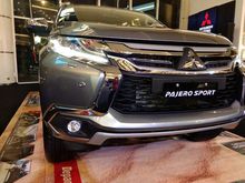 Ready Stock Pajero Sport Dakar 4x2 AT 2019. Dapatkan Harga Terbaiknya
