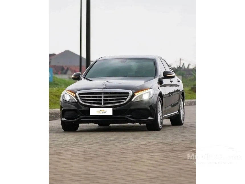 2015 Mercedes-Benz C250 Exclusive Sedan