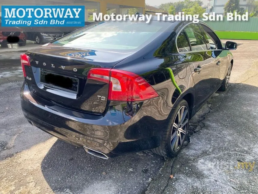 2015 Volvo S60 T5 Sedan