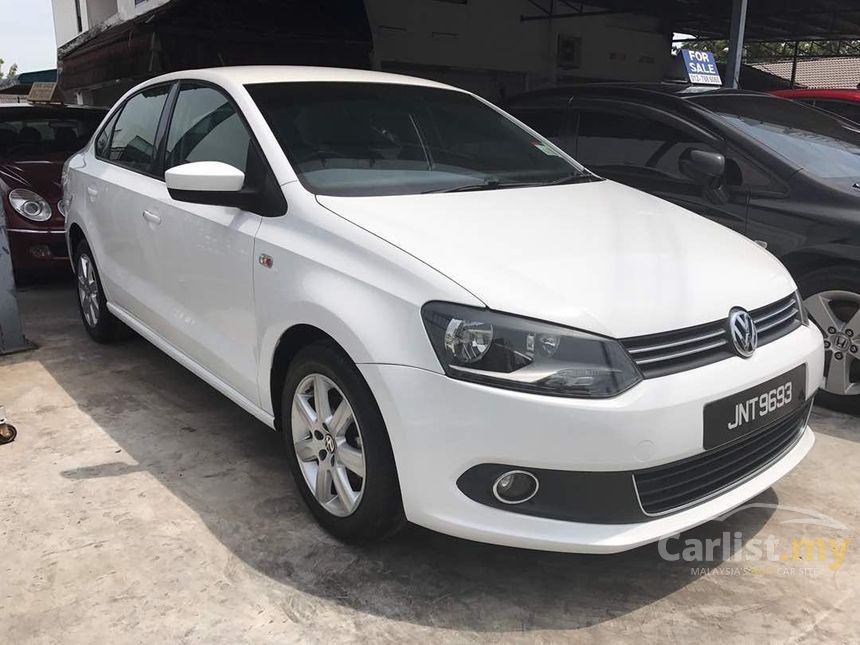 vw polo sedan 2012