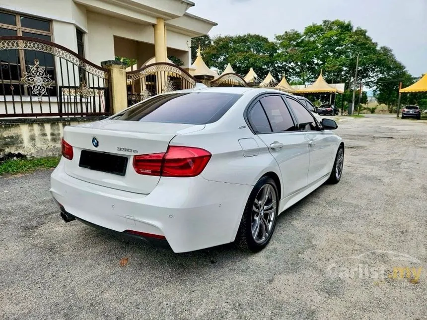 2018 BMW 330e M Sport Sedan