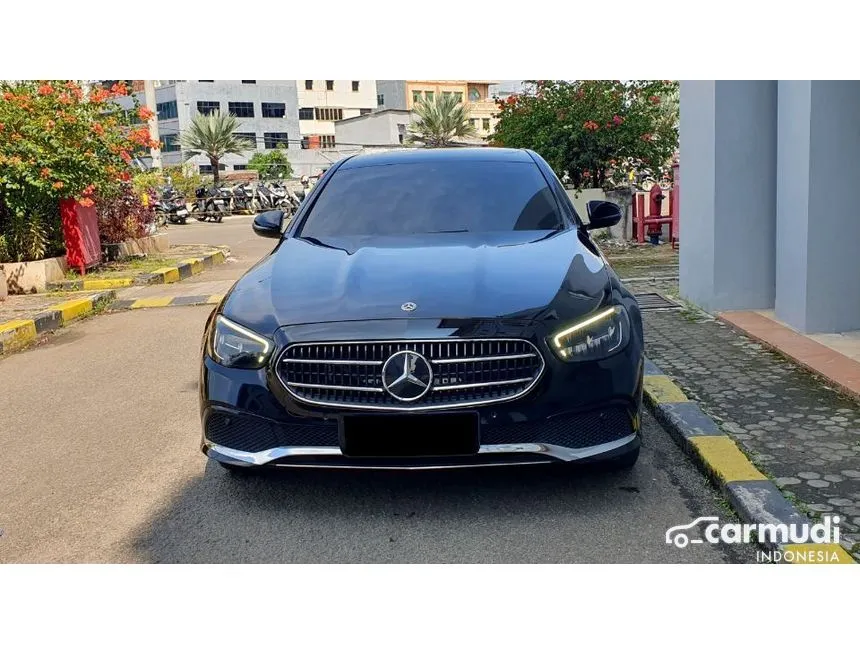 2022 Mercedes-Benz E200 Avantgarde Sedan