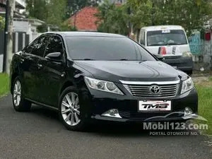 2014 Toyota Camry 2.5 V Sedan