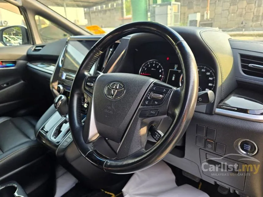 2016 Toyota Vellfire Z Golden Eyes MPV