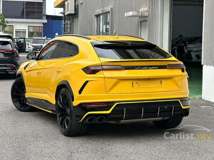 2022 Lamborghini Urus SUV