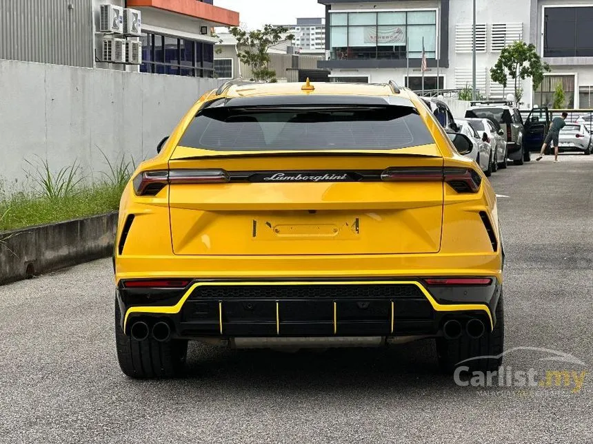 2022 Lamborghini Urus SUV