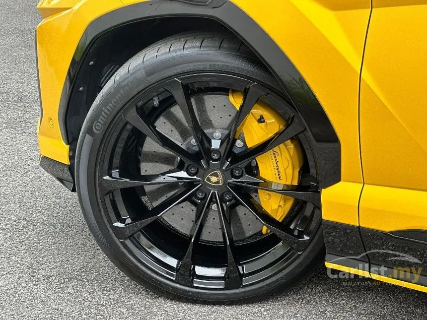 2022 Lamborghini Urus SUV